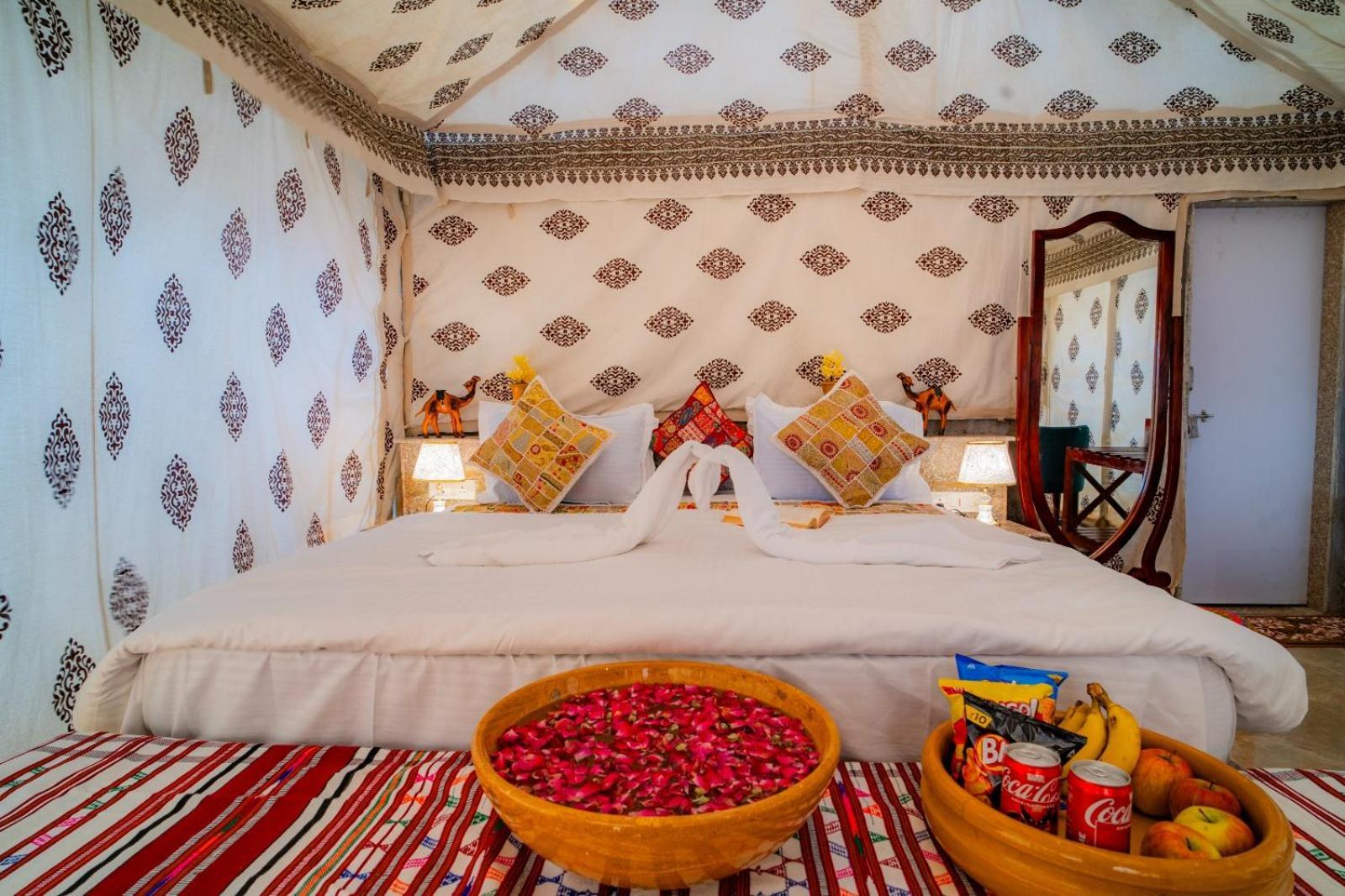Khamma Ghani Resort With Pool Джайсалмер Екстериор снимка