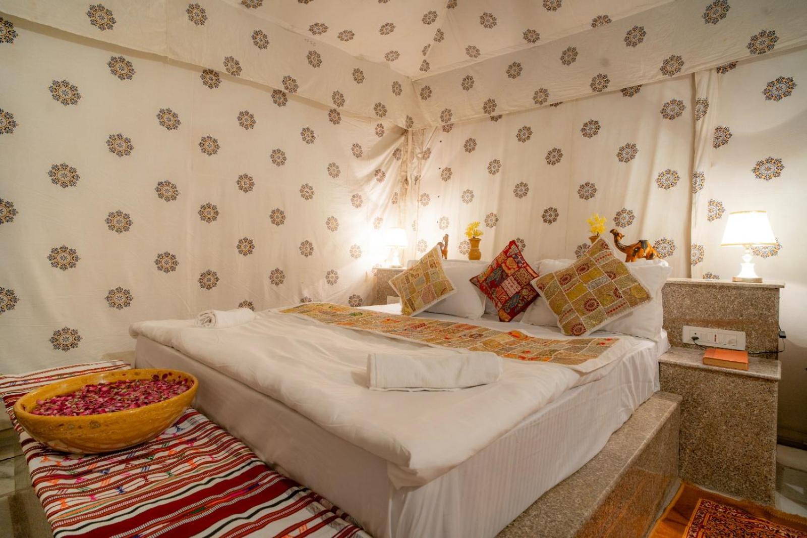 Khamma Ghani Resort With Pool Джайсалмер Екстериор снимка