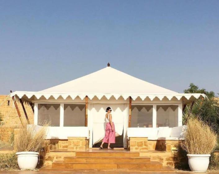 Khamma Ghani Resort With Pool Джайсалмер Екстериор снимка